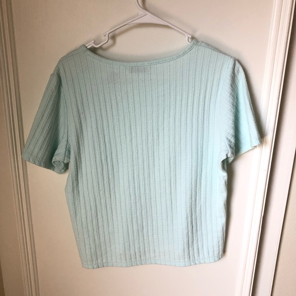3/$10 D&D Lifestyle Seafoam Green Blue Textured Stripe Top Petite Medium M - Picture 2 of 9